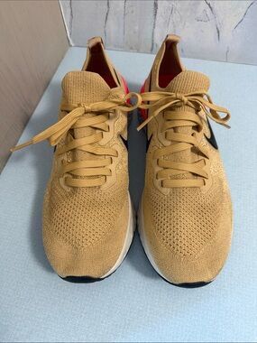 Nike Epic React Flyknit 2 Club Gold